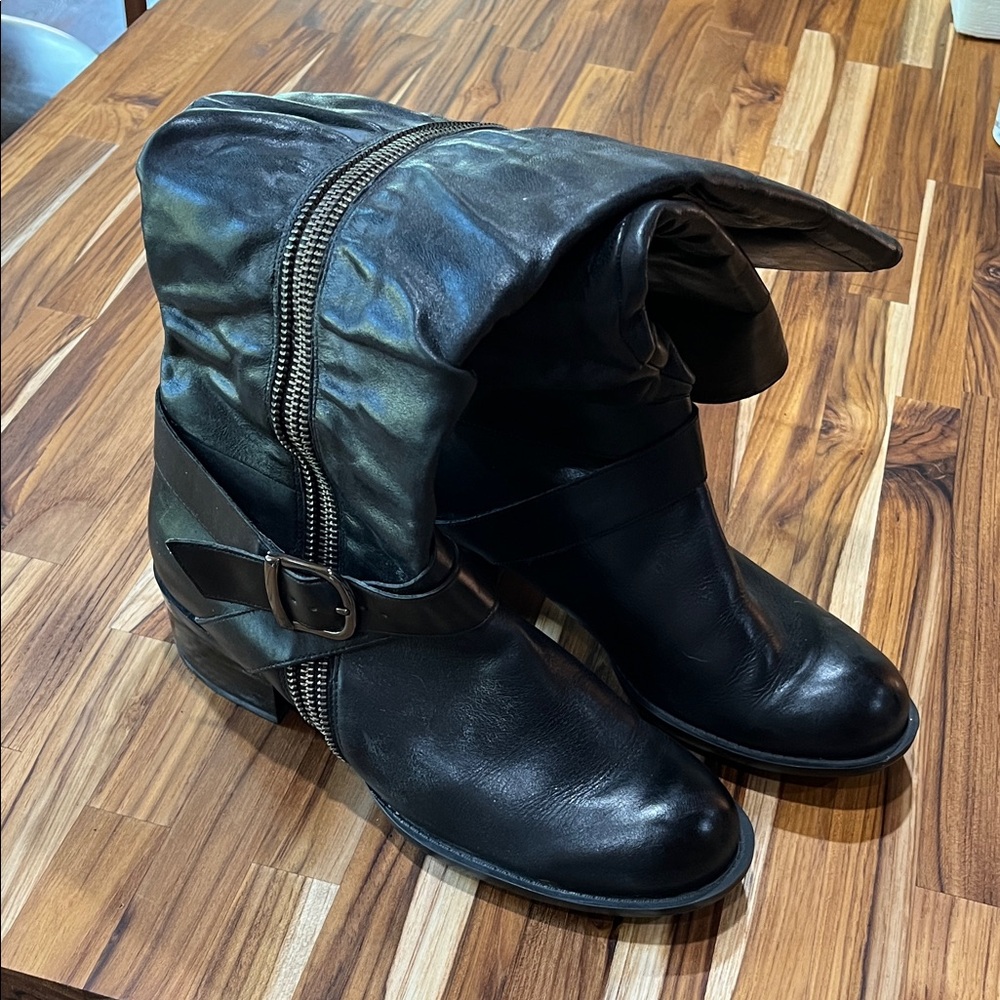 Jessica Simpson Black Knee-High Boots with Leather Upper and Buckle Detail